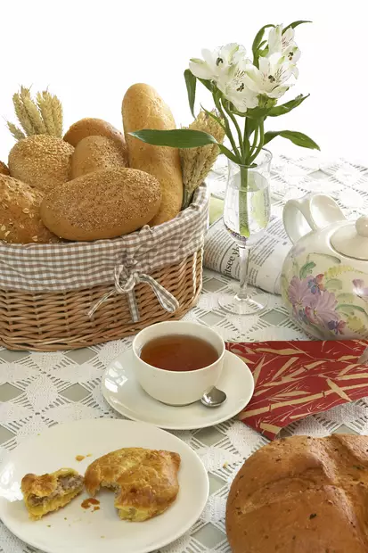 LIHAPASTEIJA (L) - Pasteijat ja pienet suolaiset - 2040 - 2